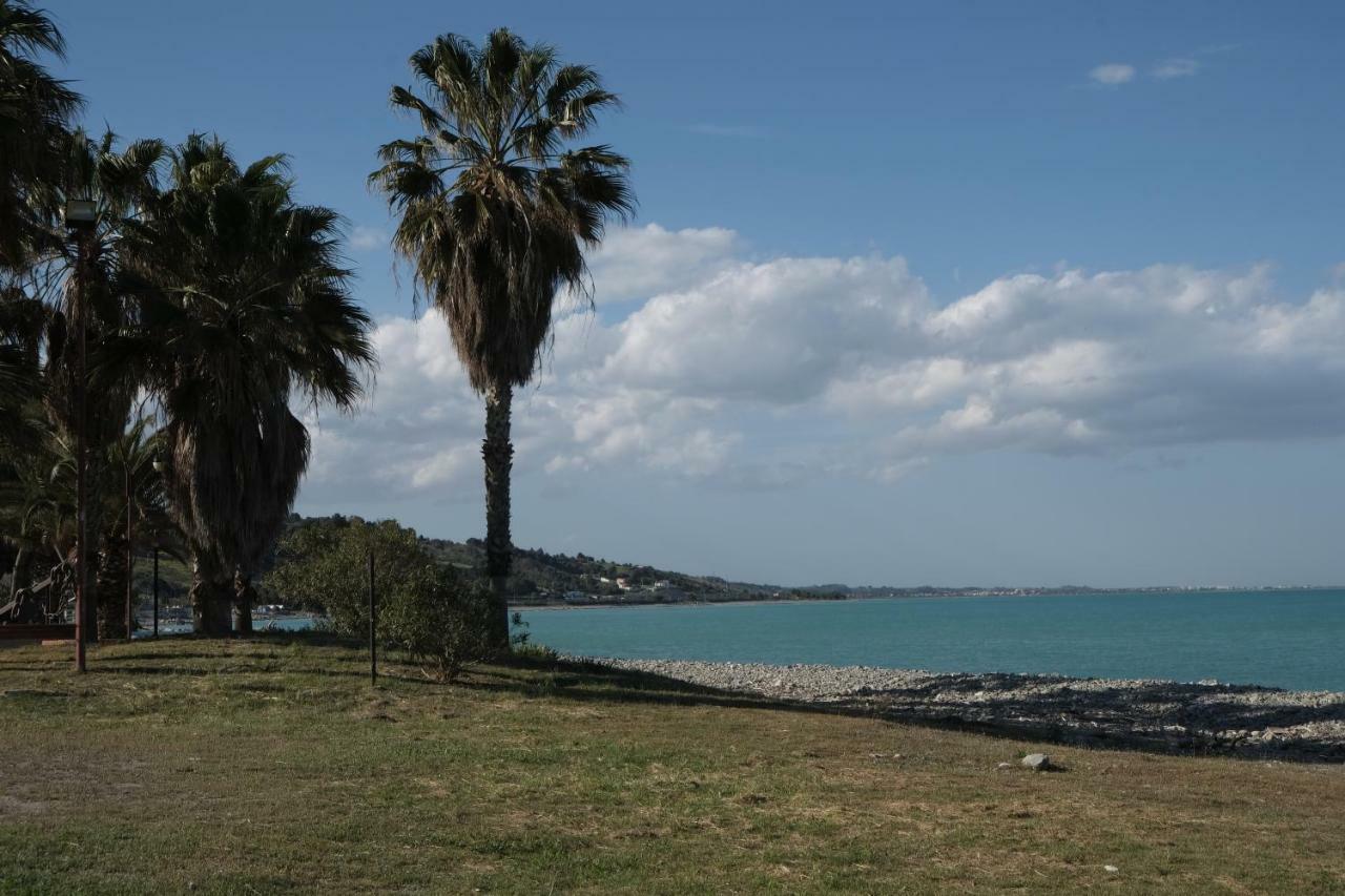 Villa Grassetti Montegiordano Esterno foto